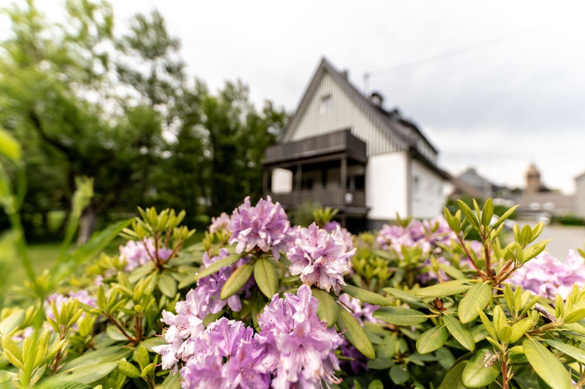 Ferienwohnung Haus An Der Lenne เลนเนชตัดท์ ภายนอก รูปภาพ